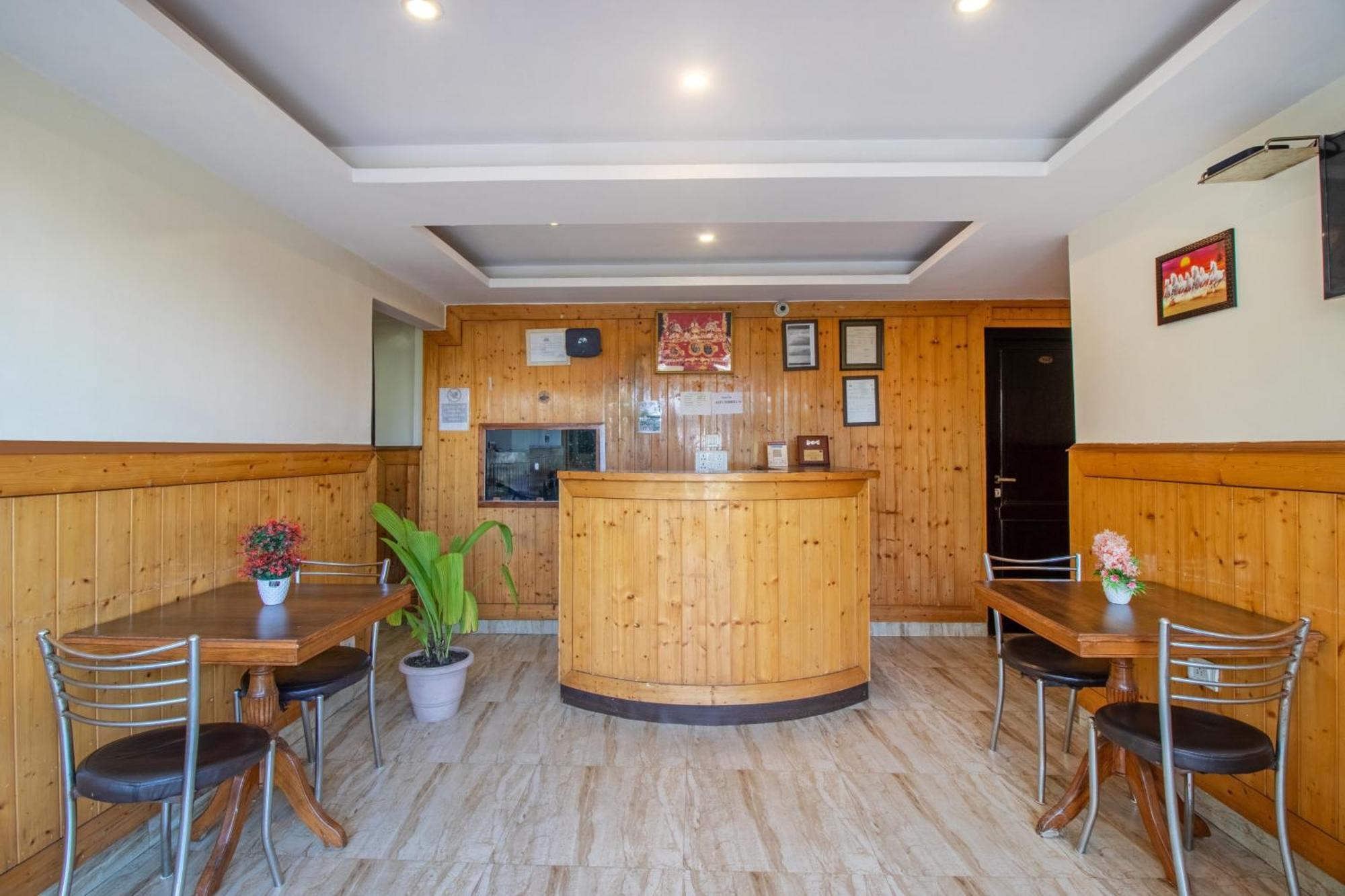 Itsy Hotels Avantika With Forest View Shimla Eksteriør billede